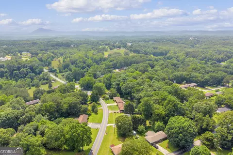 View/Area - 751 Collier Rd, Toccoa, GA 30577 photo 11 of 13