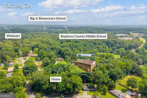 View/Area - 751 Collier Rd, Toccoa, GA 30577 photo 6 of 13