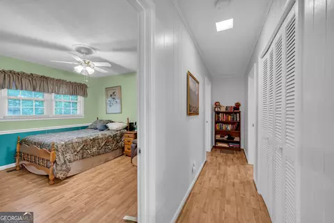 Entry Way - 751 Collier Rd, Toccoa, GA 30577 photo 3 of 3