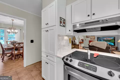 Kitchen - 751 Collier Rd, Toccoa, GA 30577 photo 1 of 3