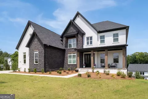 4510 Hawthorn Cir, Alpharetta, GA 30022