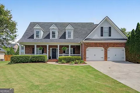 32 Colonial Cir NW, Cartersville, GA 30120