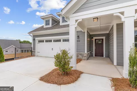 Exterior - 3347 Fishpond Cir, Dacula, GA 30019 photo 2 of 4