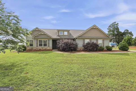 4466 Smokey Rd, Newnan, GA 30263