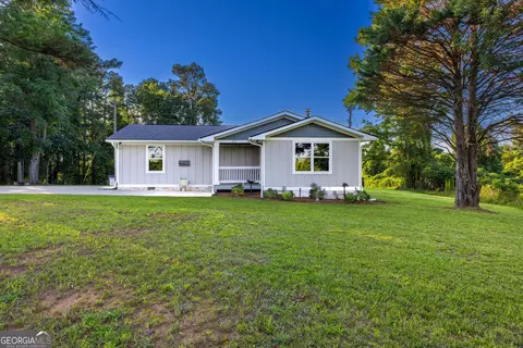257 Kelly Farm Rd, Newnan, GA 30265
