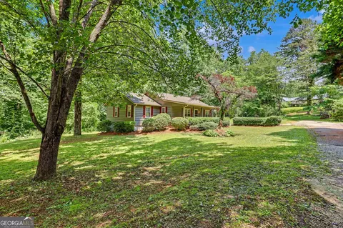 95 E Gate Terrace Ln, Clayton, GA 30525