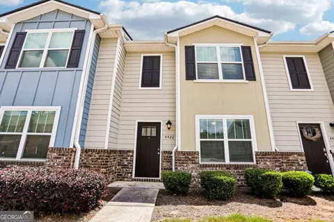 4422 Pinscher St, Union City, GA 30291