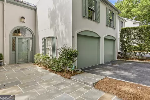 10 Mooregate Sq #10, Atlanta, GA 30327