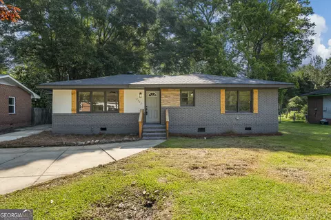 2322 Laurel Dr, Columbus, GA 31907