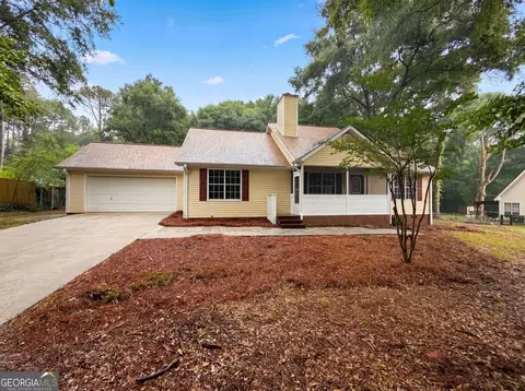 160 Regency Dr, Bethlehem, GA 30620