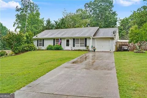 5934 Lake Lanier Heights Rd, Buford, GA 30518