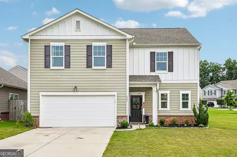 222 Knightsbridge Ln, Winder, GA 30680