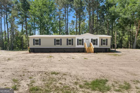 101 Doe Dr, Brooklet, GA 30415