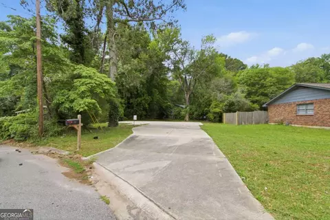 739 S Carter Dr, Jonesboro, GA 30236