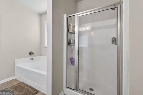 Bath - 249 Borders St, Jefferson, GA 30549 photo 2 of 4