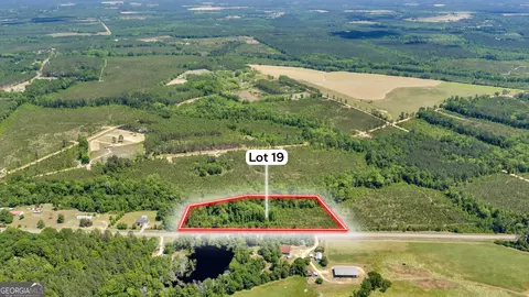 19 Hwy 126, Cadwell, GA 31009
