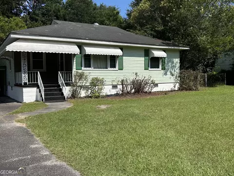 2837 Skyline Dr, Macon, GA 31211