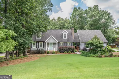 31 Ridgefield Dr SE, Silver Creek, GA 30173