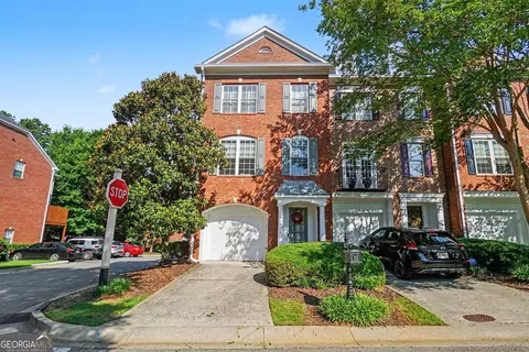 3001 Waters Edge Trl, Roswell, GA 30075