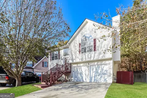 5539 Sapphire Cir, Ellenwood, GA 30294