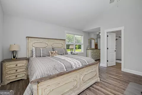 Bedroom - 137 Lynch Rd, Brooks, GA 30205 photo 6 of 6