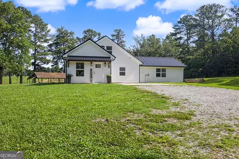 Exterior - 137 Lynch Rd, Brooks, GA 30205 photo 12 of 13