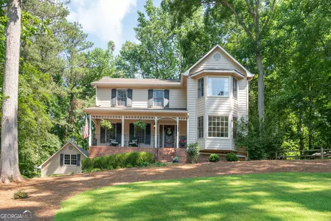 153 Junaluska Dr, Woodstock, GA 30188