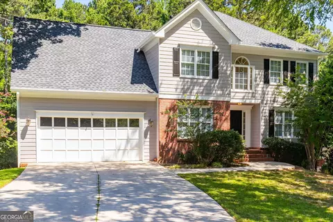 749 Sunny Field Ln, Lawrenceville, GA 30043