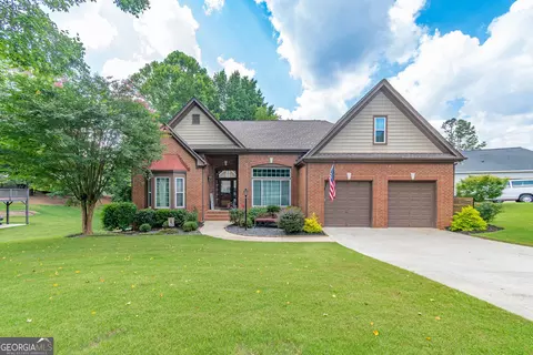 2914 Volland Grove Trl, Lawrenceville, GA 30043