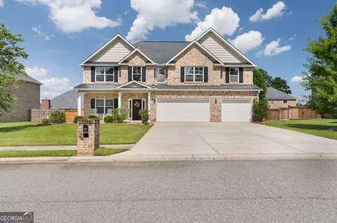 227 Misty Valley Ln, Bonaire, GA 31005