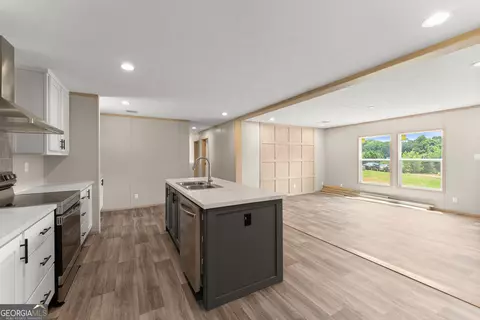 Kitchen - 6708 Eastwind Dr, Lula, GA 30554 photo 3 of 4