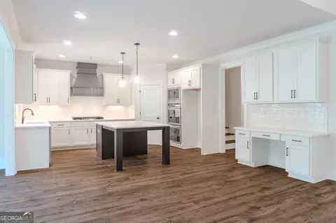 Kitchen - 109 River Ridge Walk, Monroe, GA 30656 photo 5 of 7