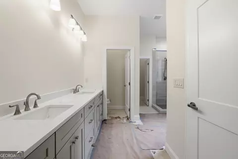 Bath - 109 Grove Park Dr #THE JEFFERSON PLAN, Cornelia, GA 30531 photo 4 of 7