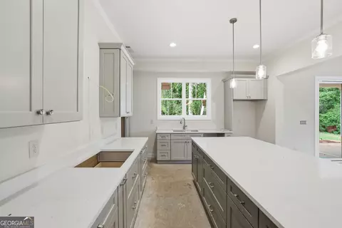 Kitchen - 109 Grove Park Dr #THE JEFFERSON PLAN, Cornelia, GA 30531 photo 2 of 3