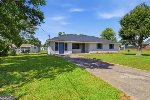108 Levrenti Dr, Fort Valley, GA 31030