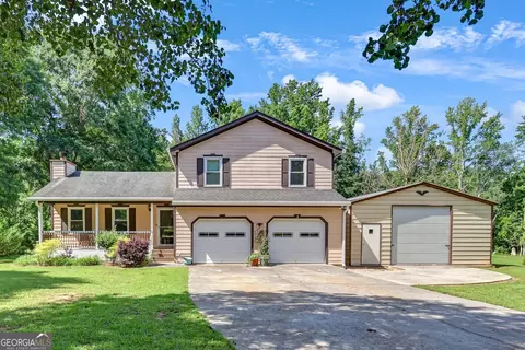 4333 Coastal Ln, Loganville, GA 30052