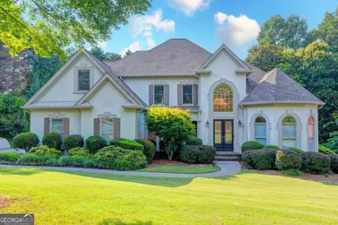 5955 Ettington Dr, Suwanee, GA 30024