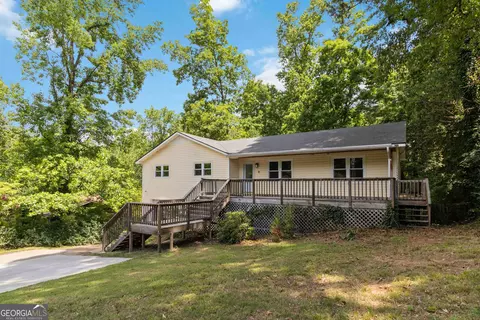 606 Echo Ln, Woodstock, GA 30189