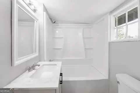Bath - 108 3rd St, Monroe, GA 30655 photo 2 of 2