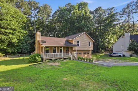3 Crocker Ln, Hiram, GA 30141