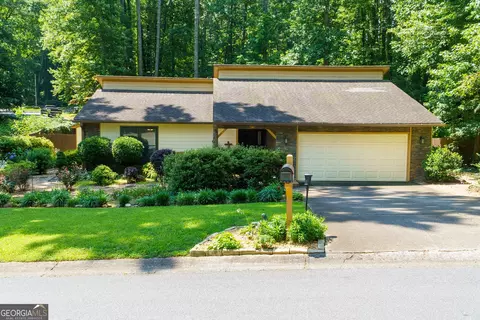1211 Wade Green Cir NW, Acworth, GA 30102
