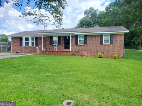 1835 66th Ave SW, Lanett, AL 36863