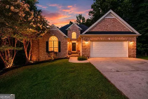 10017 Harmon Springs Dr, Villa Rica, GA 30180