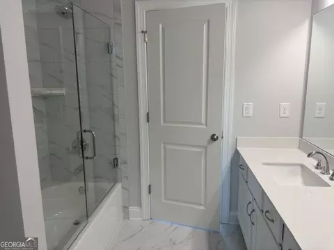 Bath - 1221 Bartlett Trce, Suwanee, GA 30024 photo 8 of 8