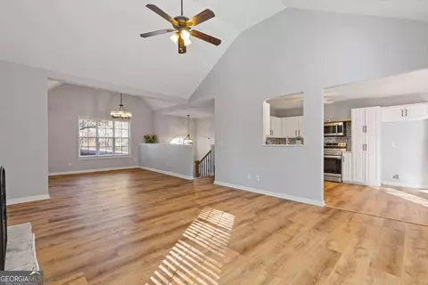 402 Eileen Cir, Canton, GA 30114 photo 9