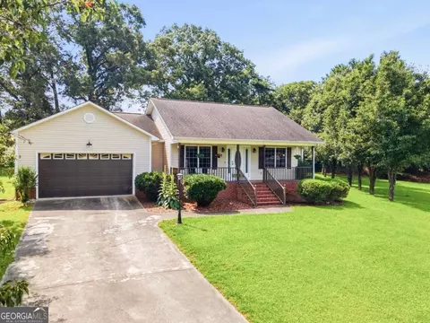 112 Golden Crest Dr, Chatsworth, GA 30705