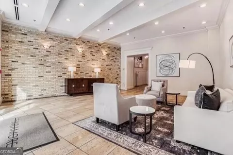 2255 Peachtree Rd NE #820, Atlanta, GA 30308