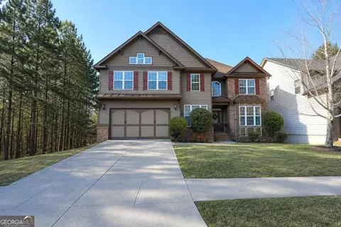 460 Chandler Bluff Ct, Grayson, GA 30017