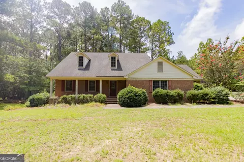 100 Lancaster Pt, Statesboro, GA 30458