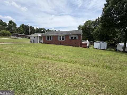 302 Bryan St W, Bremen, GA 30110